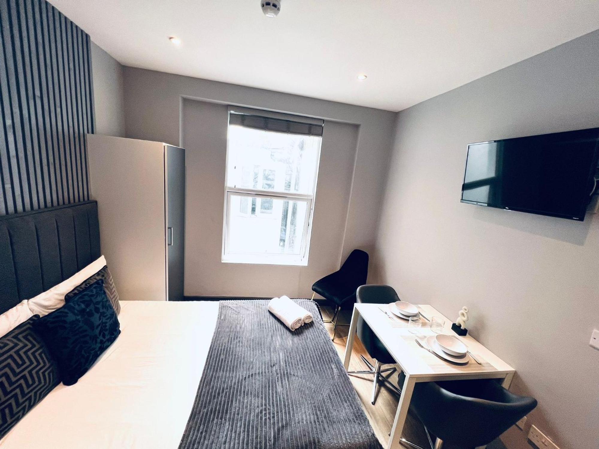 Holloway's House - No 37 - Bright & Cozy Escape Apartamento *