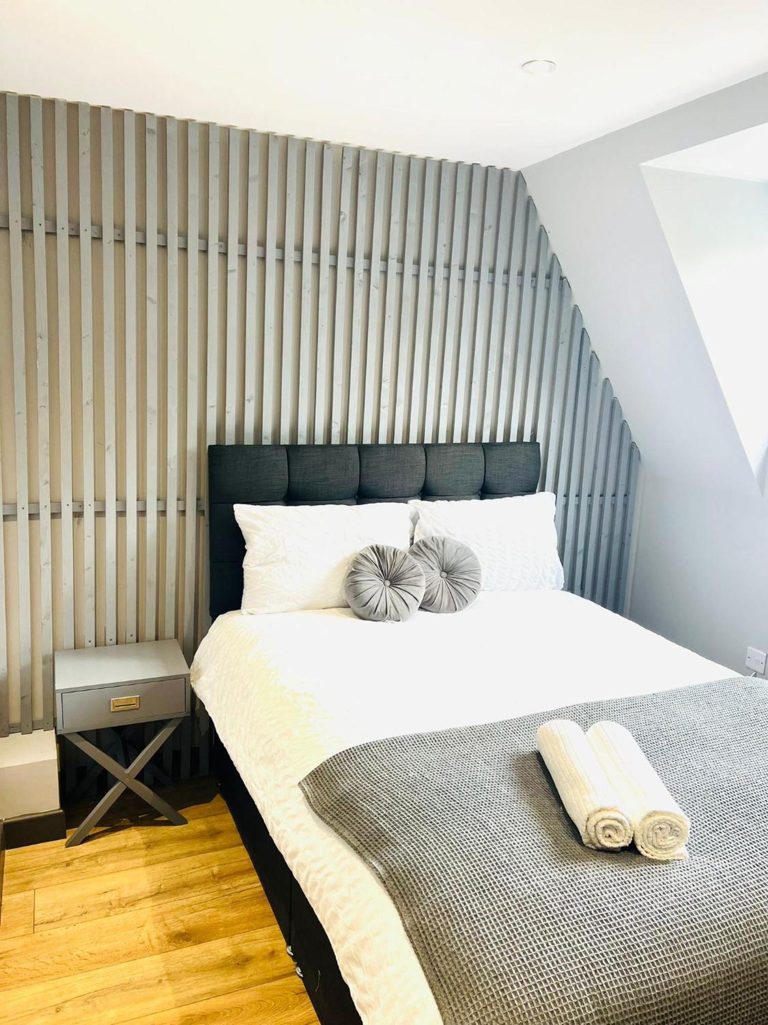 Holloway's House - No 37 - Bright & Cozy Escape * Londres